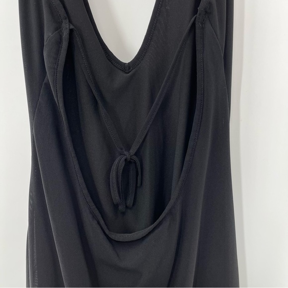 Beginning Boutique Black Deep V Neck Halter Rosette Detail Mini Dress Size 4 - Picture 8 of 12